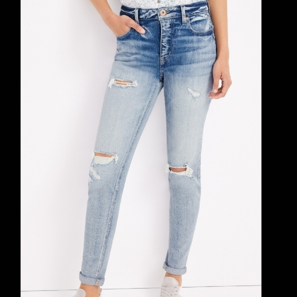 NEW Edgley Maurices High Rise Mom Jean Light Blue Distressed Jeans Size 6 - Picture 1 of 5